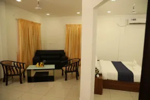 Sunstar Residency & Food Plaza Pala - Room