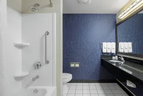 Fairfield Inn & Suites by Marriott Paducah - Badezimmer