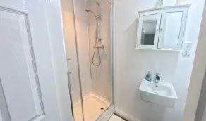 The Riverside - Baño