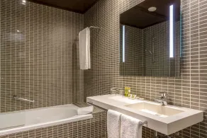 Eurostars Monte Real - Bathroom