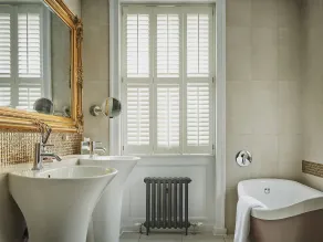 Edgar House - Bathroom