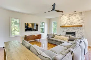 5 Mi to Dtwn York: Spacious Family Home - Interiør