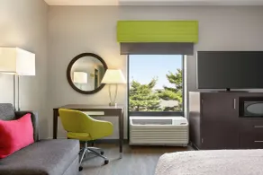 Hampton Inn & Suites York South - Room