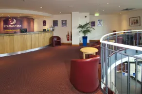 Premier Inn London Wimbledon South - Reception