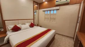 Hotel Priyadarsini - Room