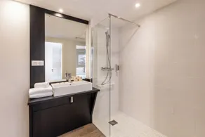 Best Western Saint Exupéry Eysines - Bordeaux Ouest - Badeværelse