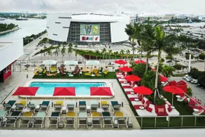 citizenM Miami World Center - Piscine