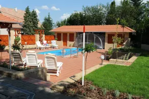 Tölgyfa Panzió - Pool