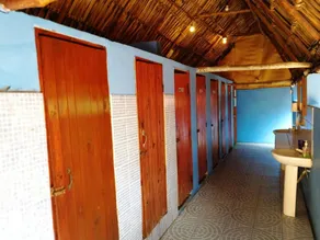 Hotel El Delfin - Bathroom