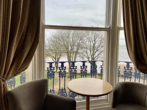 Royal Hotel - Room