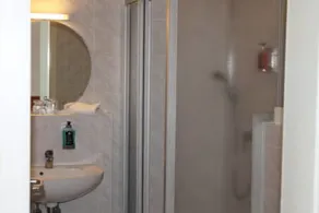Filmhotel Lili Marleen Potsdam - Salle de bain
