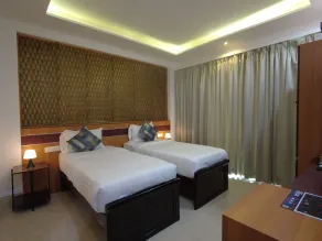 The R One - Room