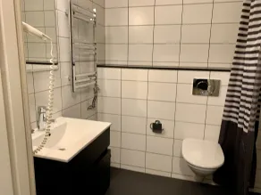2 rooms apartment in Årsta Stockholm - Bathroom