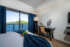 Windward Passage Hotel - Room