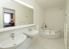 Hotel Krakonoš - Bathroom