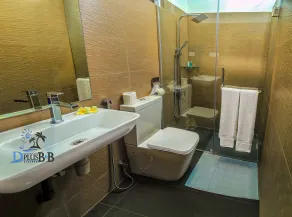 D Plus B&B Negombo - Bathroom