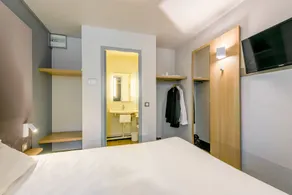 B&B HOTEL Corbeil-Essonnes - Camera