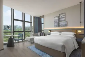 Four Points by Sheraton Urumqi - Room