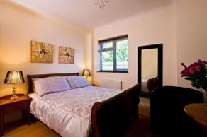 Godalming Hotel Guest House - Room