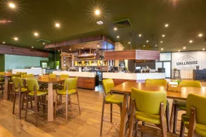 Nightcap at Sandringham Hotel - Restaurant