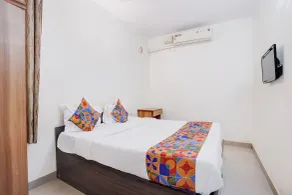 FabHotel Gomes Pousada - 800M From Basilica of Bom Jesus - Quarto