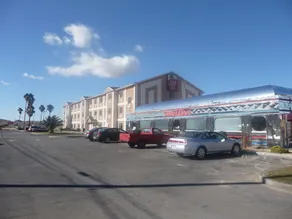 Travelodge by Wyndham Yermo - Restaurant