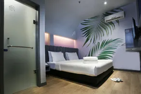 Bobotel Gatot Subroto Medan - Room