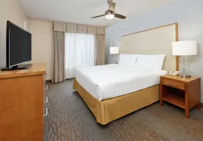Homewood Suites by Hilton San Diego-Del Mar - Chambre