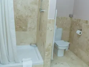 Newsham Grange Farm - Bathroom