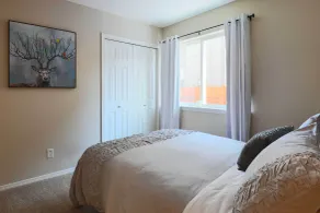 Charming Anchorage Townhouse w/ Fire Pit! - Værelse