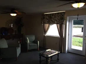 Pleasure Point Inn & Suites - Entrada interior