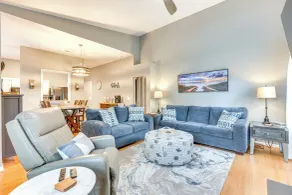 Wilmington Family Home: 6 Mi to Wrightsville Beach - Interior