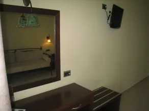 9 Queens Spa Hotel - Room