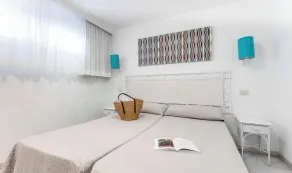 Ona Palm Beach - Camera