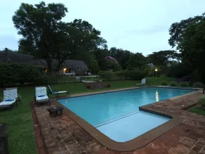 Thokozani Lodge - Pool
