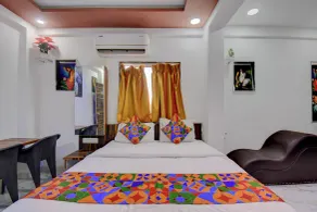 Via Anandi Inn - Room