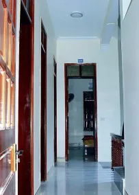 Hoa Chau - Flur
