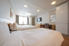 Ramada by Wyndham Seoul Dongdaemun - Room