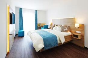 Green Deer Bavarian Hotel - Room