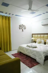Lime Tree Service Apartment - Near Artemis Hospital ,Gurgaon - Chambre