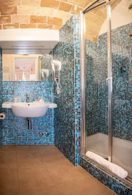 Antico Borgo Chieti - Bathroom