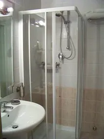 Hotel Angi - Bad