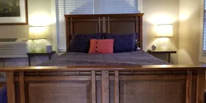 China Creek Cottages - Room