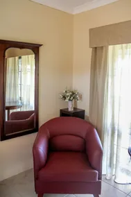 Overlander Homestead Motel - Room