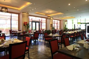Holiday Inn Riyadh Olaya by IHG - Restaurant