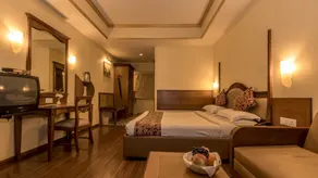 Hotel Nahar Nilgiris - Boendets fasad