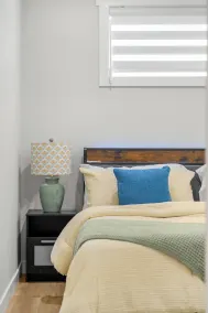 Entire Modern, Stylish 2BR Suite with Private Entrance - Rom