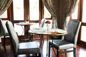 Candlewoods Guesthouse - Restaurant