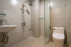 HemTouch House - Nguyễn Văn Mai - Baño