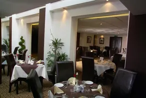 Inn On The Prom At The Fernlea Hotel - Restaurant